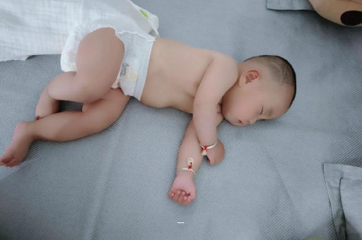 漳州宝宝咳嗽发烧拉肚子